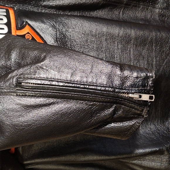 Harley Davidson Jacket - Picture 5 of 8